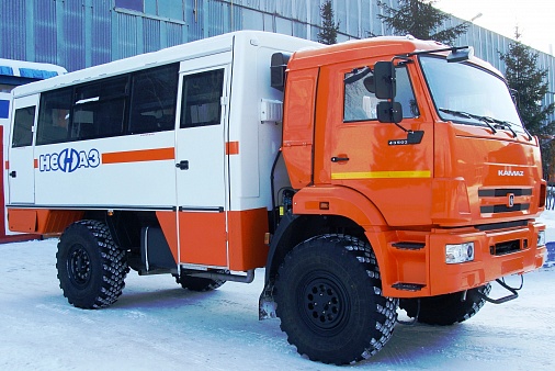 Вахтовый автобус НЕФАЗ-42111М